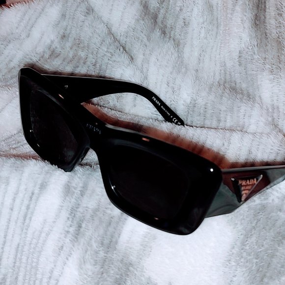 Brand new PRADA MILANO sunglasses